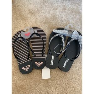 2 NEW pairs of flip flops